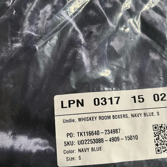 Savage X Fenty Navy Blue Whiskey Room Velvet Smoking Jacket & Boxers Pajamas Set - Picture 11 of 13